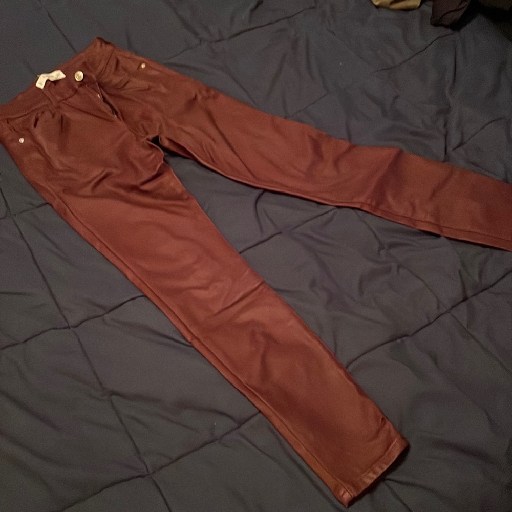 Mango “leather-like” skinny jeans
